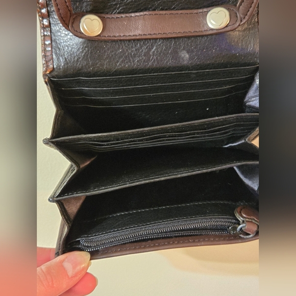 Brighton Crossbody Wallet In Black Leather With Brown Crocodile Embossed Design - Picture 13 of 17